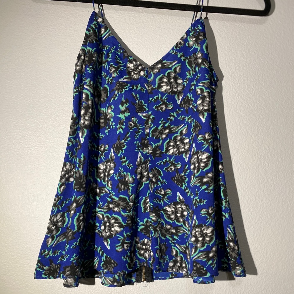 Blue Top - Picture 3 of 3